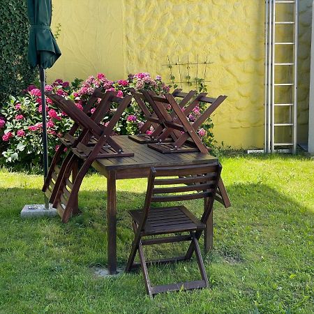 רויטלינגן Modernes Studio Mit Separater Kueche מראה חיצוני תמונה